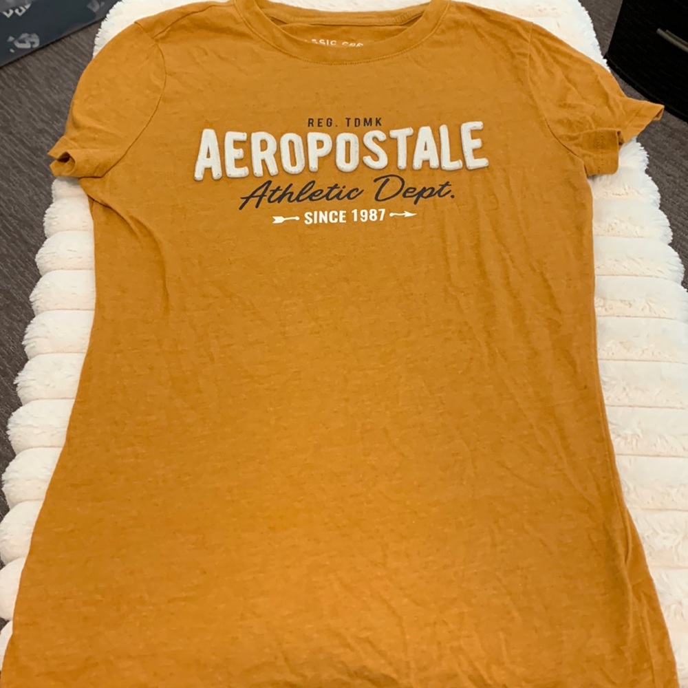 Mustard aeropostal tshirt short sleeve